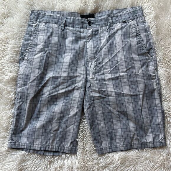 Hurley Plaid Flat Front Shorts Size 31 - Picture 1 of 4